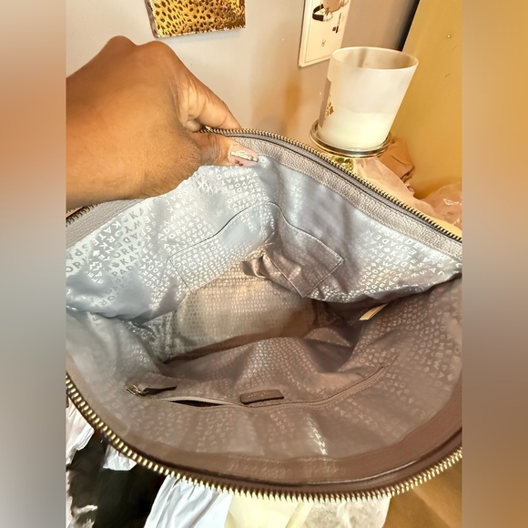 3 FER EUC Kate Spade Shoulder Bag in Soft Baby Pink - Picture 10 of 12